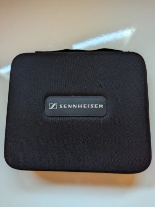 Sennheiser HD 380 Pro Auriculares