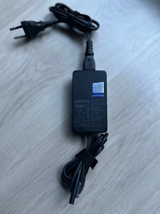 Caricabatterie Microsoft Surface Pro 65W