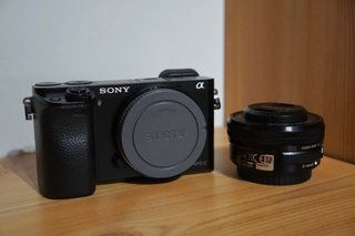 Cámara Sony A6000 + Lente 16-50mm