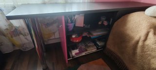 Cama y escritorio juvenil