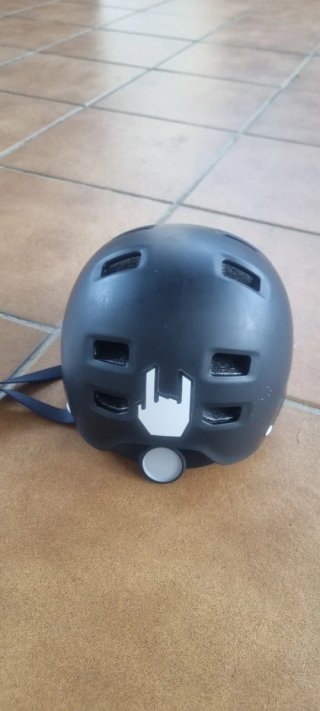 Casco Oxelo Patinaje/Equitación Negro