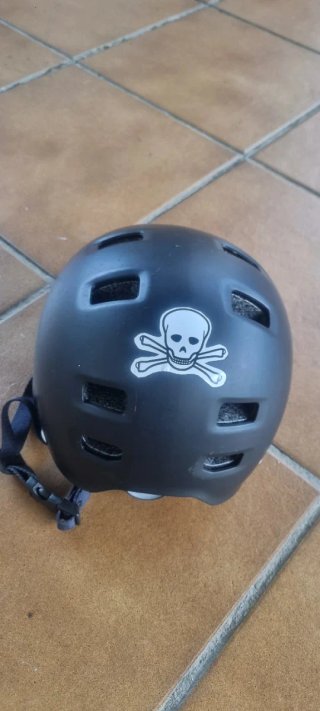 Casco Oxelo Patinaje/Equitación Negro