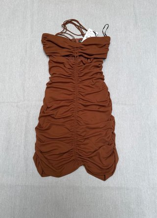 Vestido mini sexy Zara cut-out marrón talla L
