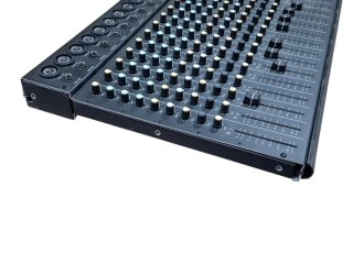 Peavey Unity Series 2000 Mixer