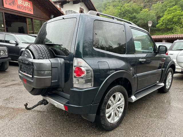MITSUBISHI Montero 3.2 DID Kaiteki Auto