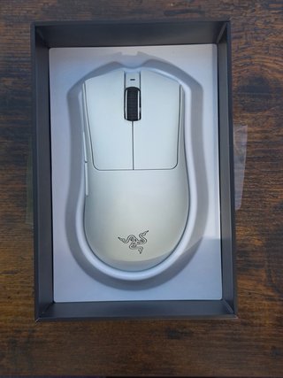 Razer Deathadder V3 PRO Inalambrico 63g 8000Hz