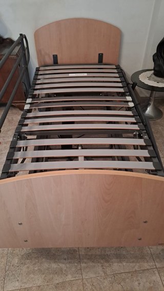 Cama geriátrica eléctrica