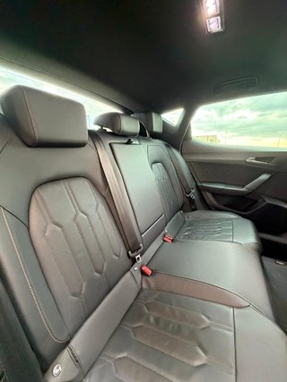 CUPRA LEON 1.5 ETSI DSG