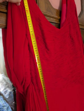 Vestido Fiesta Patricia Avendaño Rojo. Seda 100%