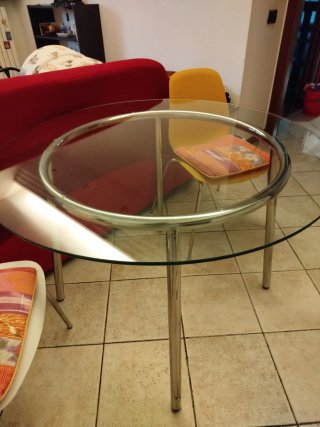 Tavolo tondo vetro, gambe metallo