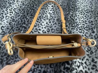 Bolso de piel marrón Parfois