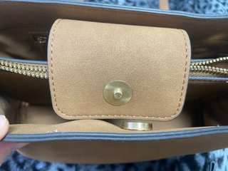 Bolso de piel marrón Parfois