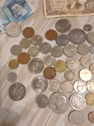 Colección de billetes y pesetas antiguas