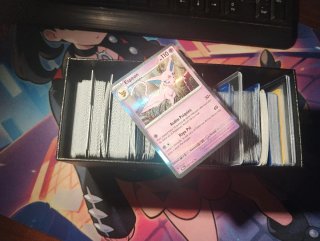 Pack Cartas Pokémon Holo y Reverse prismatic