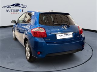 Toyota Auris 1.4 D-4D Active