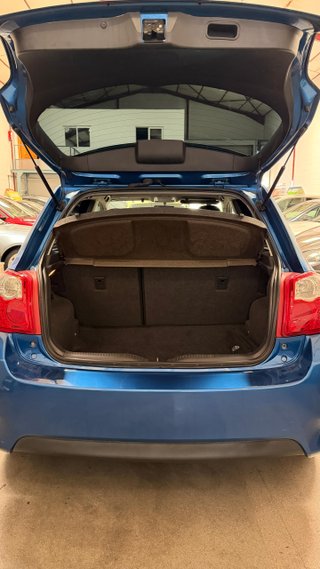 Toyota Auris 1.4 D-4D Active