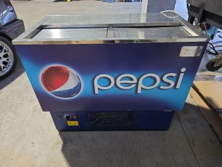 Se alquila para eventos  Nevera Botellero Pepsi