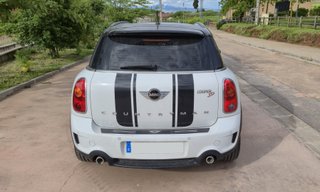 MINI Cooper SD Countryman 143