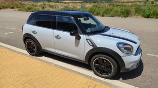 MINI Cooper SD Countryman 143