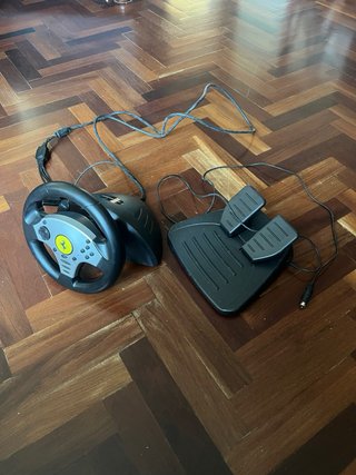 Volante Thrustmaster Universal Challenge 5 en 1 V4