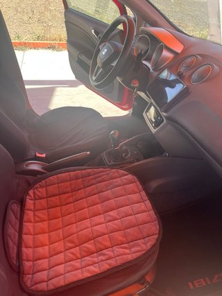 SEAT Ibiza 2009 1.9 Stylance Rojo
