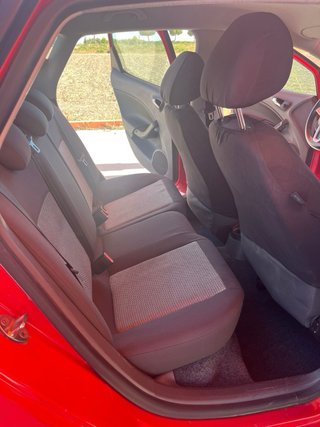 SEAT Ibiza 2009 1.9 Stylance Rojo