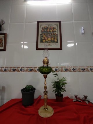 Quinqué antiguo verde cristal latón