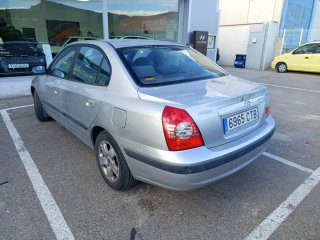 Hyundai Elantra 2003