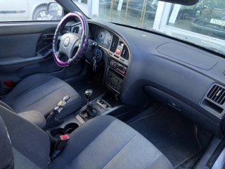Hyundai Elantra 2003
