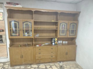 Mueble aparador salón madera y cristal