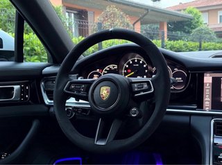 Porsche panamera 2020