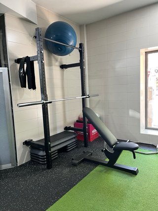 Centro de entrenamiento personal. MAQUINAS