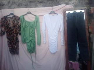 Lote 3 vestidos entallados chica Talla XS/S