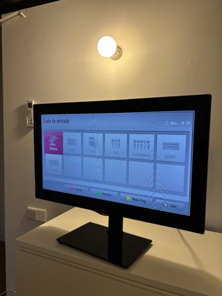 Televisión LG Negra 32 pulgadas
