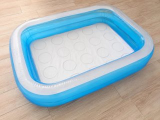 Piscina Hinchable Rectangular Azul y Blanca