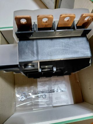 Schneider Electric GS1KD3 Interruptor Fusible