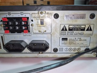 Amplificador Sansui A-710 Negro
