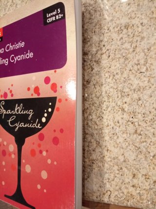 Collins Agatha Christie ELT Readers - Sparkling...