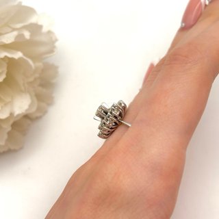 Anillo de oro 18kt con diamantes