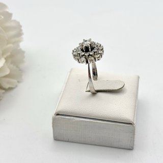 Anillo de oro 18kt con diamantes