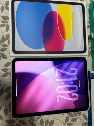 iPad 10ª Gen + Tastiera Logitech + Apple Pencil
