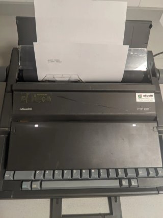 Olivetti PTP 820 Procesador de Textos Retro