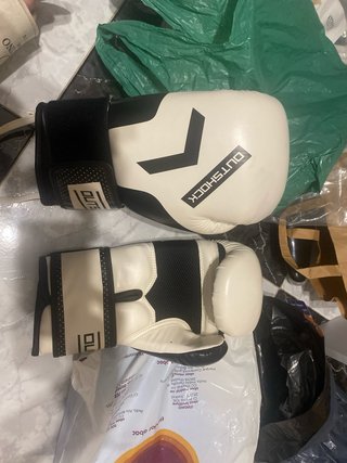 Guantes de Boxeo Outshock Blancos
