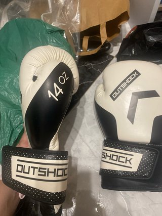 Guantes de Boxeo Outshock Blancos