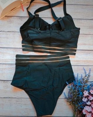 Bikini nero donna a vita alta misura S