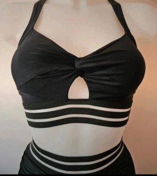 Bikini nero donna a vita alta misura S