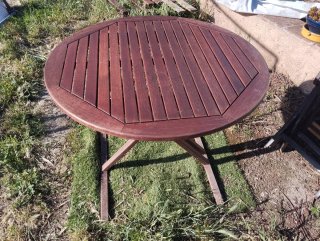Mesa y 2 Sillas de Madera de teca plegables