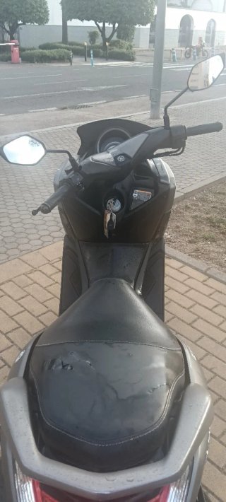 Yamaha NMAX 125 Gris