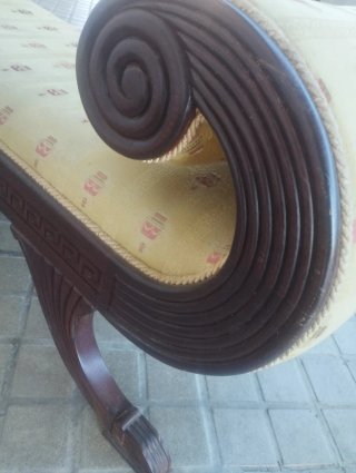 Chaise Longue Neoclásica Tallada