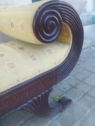 Chaise Longue Neoclásica Tallada